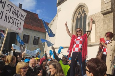 Besplatan prijevoz na prosvjed u Zagreb, ako se na vrijeme prijavite za mjesto u autobusu