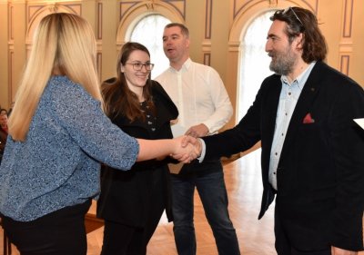 FOTO Grad Varaždin stipendira 801 učenika i studenta, 50 posto više nego lani