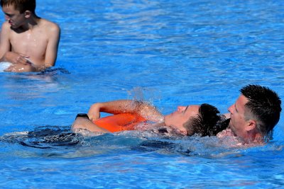 FOTO Na Dravskim bazenima Crveni križ i Policija proveli tradicionalnu edukaciju o sigurnosti na vodi
