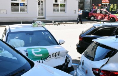 U jučerašnoj prometnoj nesreći u Zagrebačkoj ulici nastradala tri vozača