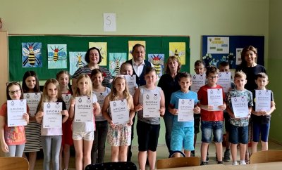 Učenicima OŠ Šemovec podijeljene diplome za završenu školu plivanja