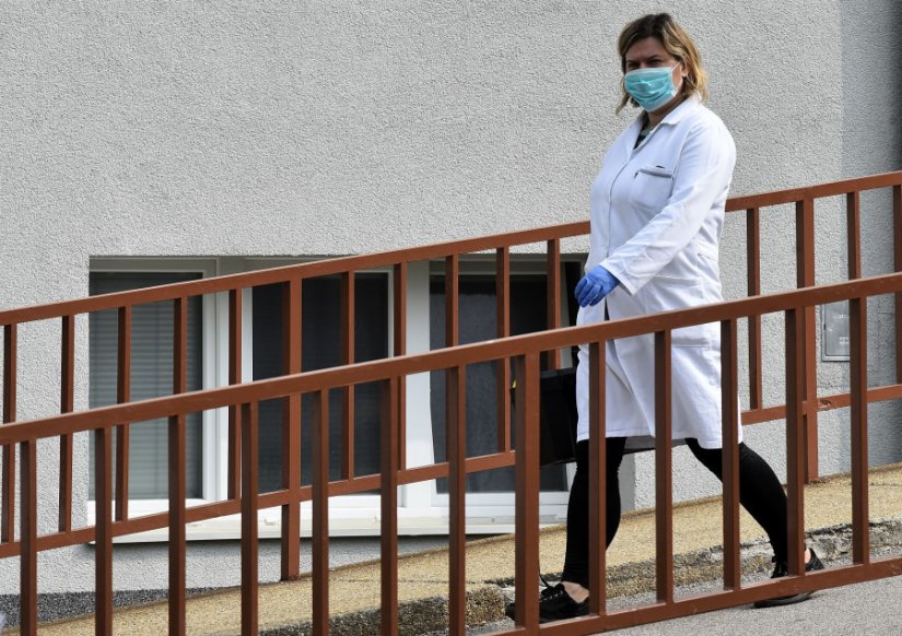U Hrvatskoj u posljednjih 24 sata 108 novozaraženih, dvije osobe preminule