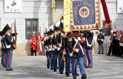 Zbog lošeg vremena, prekinuta tradicija kod varaždinske Gradske vijećnice i Staroga grada