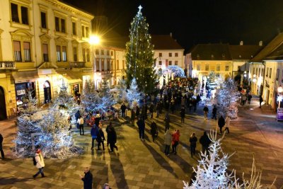 Advent u Varaždinu ipak će se održati, gradom će patrolirati COVID redari