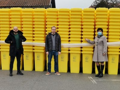 U Varaždinske Toplice stigao drugi dio spremnika za odvojeno prikupljanje otpada
