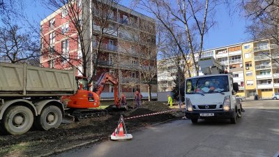 Počelo uklanjanje zelene površine za parking u Trakošćanskoj u Varaždinu