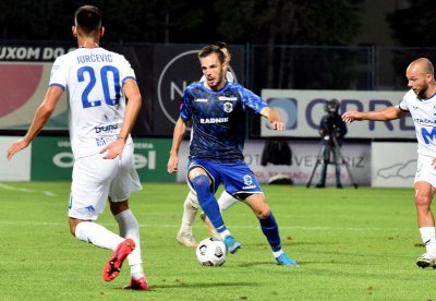 U posljednjem međusobnom susretu na varaždinskom stadionu slavio je Osijek 1:0, golom Žapera