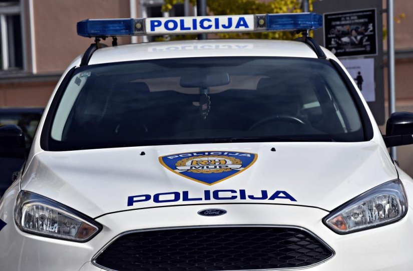 Četiri tinejdžera bježala policiji u ukradenom vozilu od Vidovca do Varaždin Brega