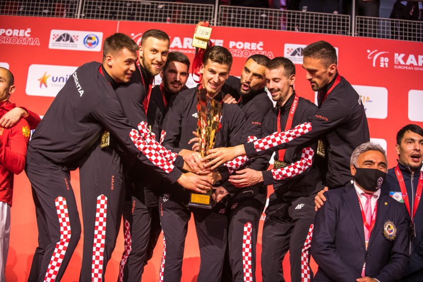 Enes Garibović (u sredini) imao je sjajan učinak u sastavu hrvatske reprezentacije