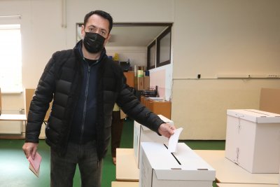 Davor Patafta predao svoj glas i pozvao građane i građanke na glasanje