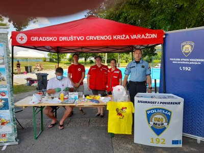 Crveni križ i policija kupače na Dravskim bazenima upozorili na ljetne opasnosti