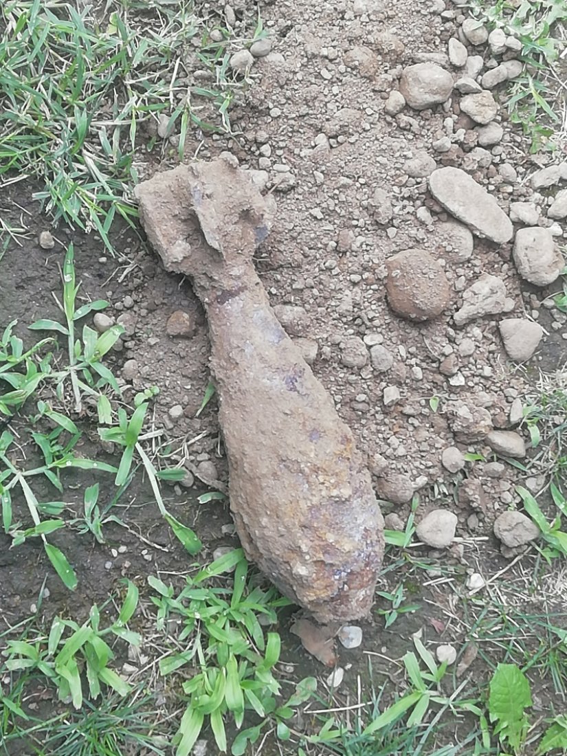 Pronađena i uništena minobacačka mina koja je pronađena prilikom iskopa odvodnog kanala
