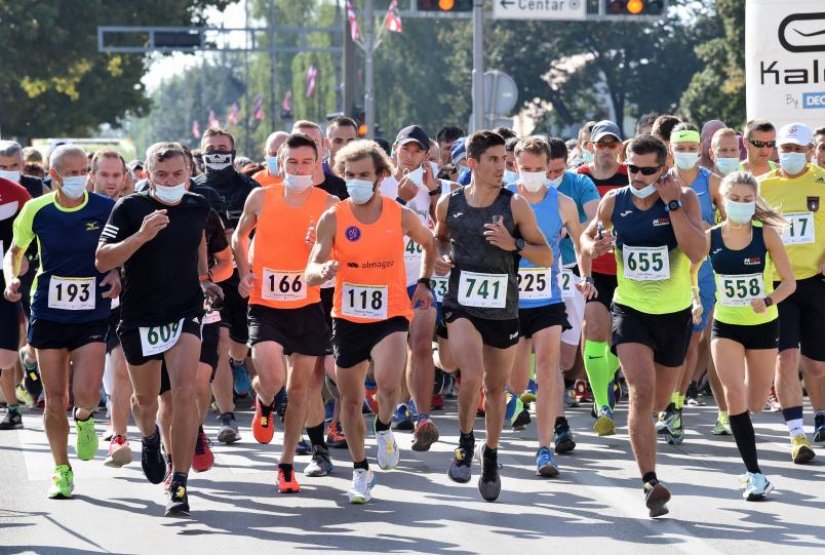 Sutra će se održati 27. Joma Varaždinski polumaraton - start na Kapucinskom trgu
