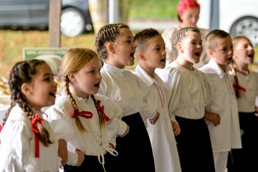 FOTO Čiselsko pro&scaron;čenje v Remetincu skromnije nego ranijih godina, ali atmosfera - odlična!