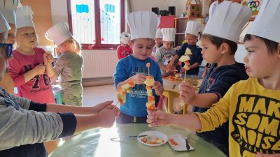 FOTO Mališani iz Dječjeg vrtića Bajka obilježili Međunarodni dan kuhara