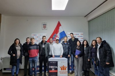 Mostovci do subote u Varaždinskoj županiji prikupljaju potpise za referendum o Covid-potvrdama
