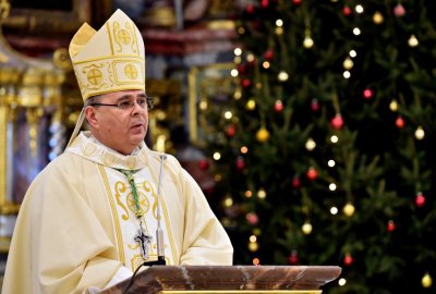 Biskup Radoš predvodit će misu polnoćku te danju misu u varaždinskoj katedrali