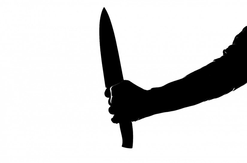 Pokušaj ubojstva u Gornjem Vratnu: Žena (28) nožem ubola 27-godišnjeg muškarca u bubreg