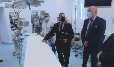 Vili Beroš najavio ublažavanje epidemioloških mjera, nošenje maski će se posljednje ukinuti