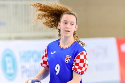 Sara Golub s hrvatskom kadetskom reprezentacijom osvojila srebrnu medalju