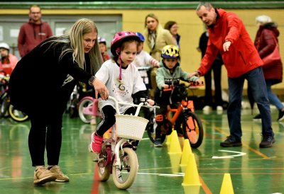 FOTO Trećeg dana Olimpijskog festivala dječjih vrtića mališani na poligonu pokazali vještine bicikliranja