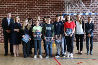 Dan OŠ Izidora Poljaka: Nagrađeni najuspješniji višnjički osnovnoškolci