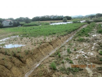Radovi na održavanju problematičnih kanala i potoka na području Grada Ivanca