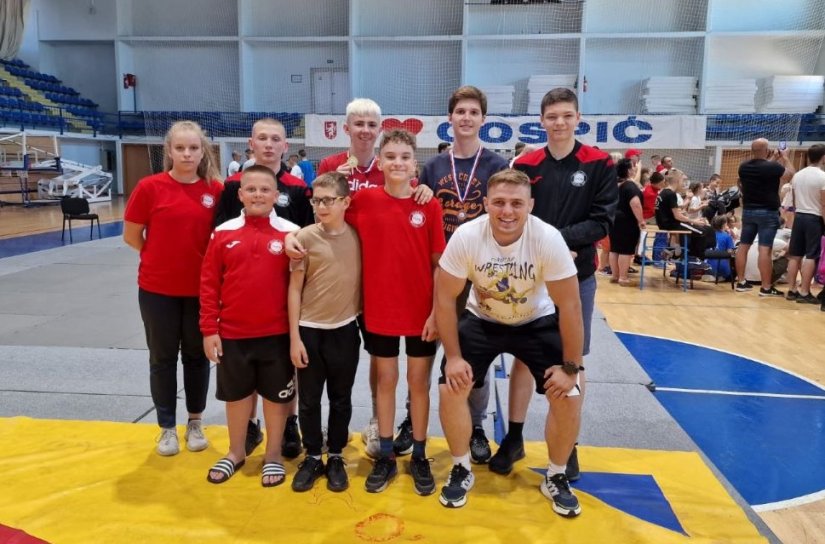 Na međunarodnom turniru u Gospiću hrvač Vindije Vigo Moslavac osvojio brončanu medalju