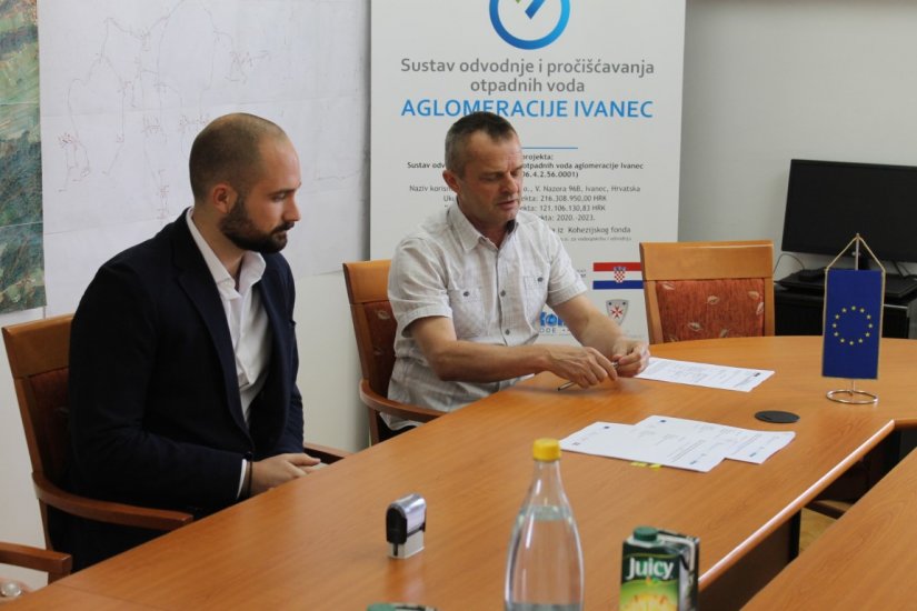 Ivkom-vode potpisale ugovor o kupnji dva nova vozila u sklopu projekta Aglomeracija Ivanec