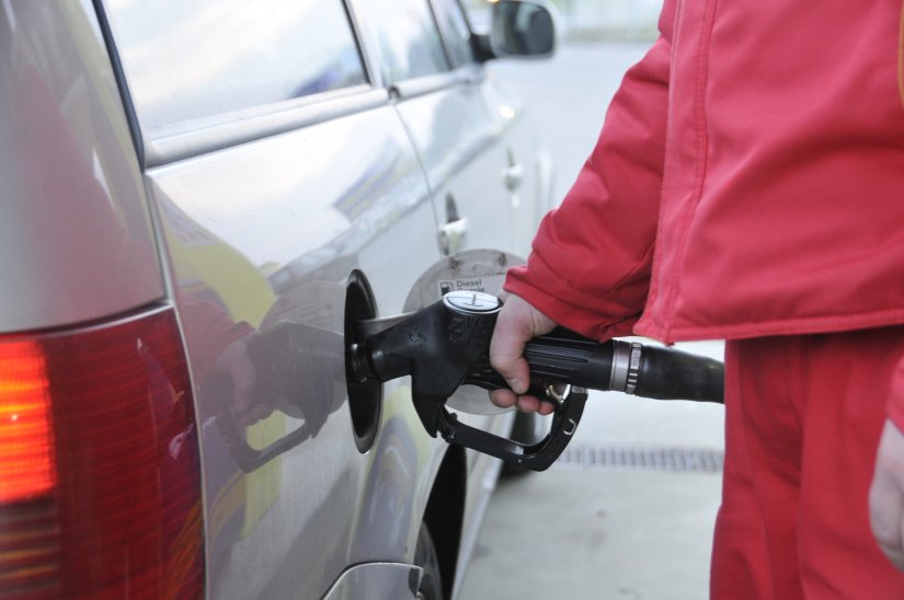 Vlada RH: Cijena benzina će pasti, dizela porasti