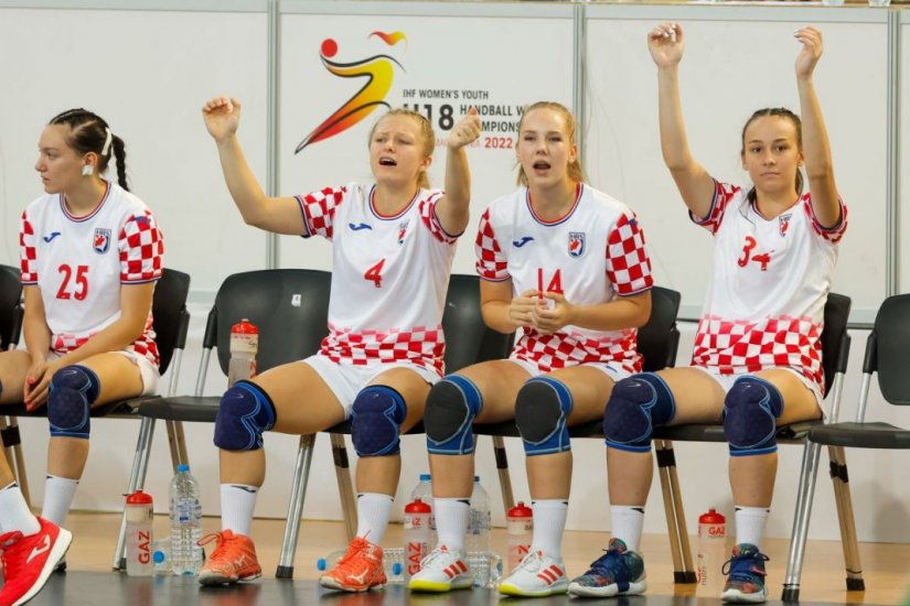Poraz Hrvatske nakon drame sedmeraca, Lara Perić bez učinka