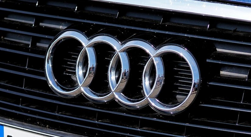 Nepoznati počinitelj ukrao osobno vozilo marke Audi u Slanju