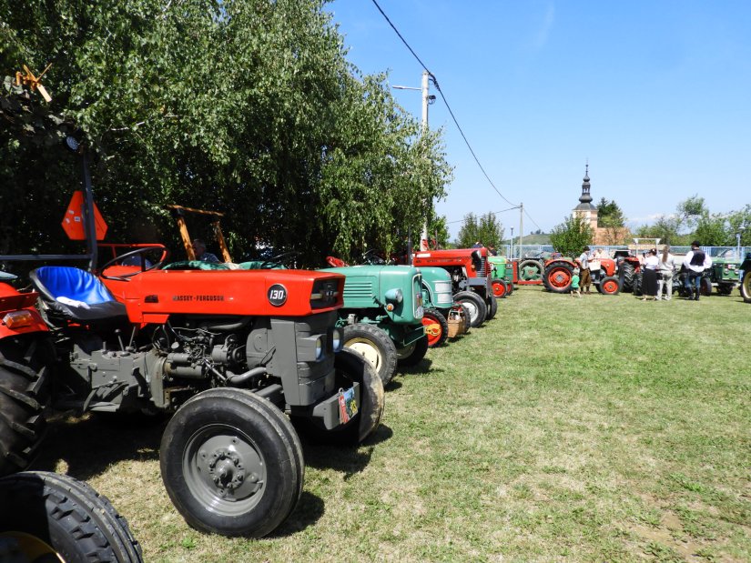 Rokovsko proštenje i 20. međunarodni rally oldtimer traktora u Svetom Urbanu