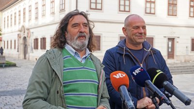 NL Ivana Čehoka: Imamo vlast koja nas do kosti guli i dere...