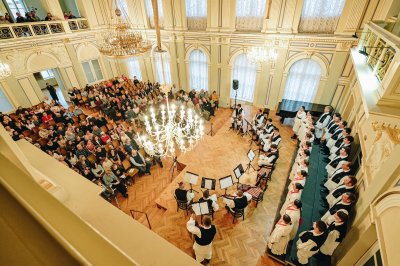 Varaždinski folklorni ansambl obilježava 25 godina rada svečanim koncertom u HNK u Varaždinu
