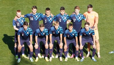 Hrvatska U19 reprezentacija na Gradskom stadionu u Varaždinu danas igra s Turskom