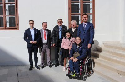 Gradonačelnik Bosilj ugostio članove Društva osoba s invaliditetom Varaždin