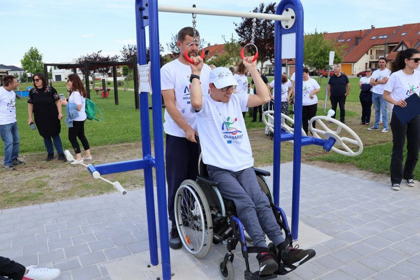 &quot;NO BOUNDARIES&quot; Osobe s invaliditetom dobili sprave za vježbanje na dvije lokacije u Čakovcu
