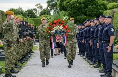 Na Gradskom groblju u Varaždinu odana počast poginulim, preminulim te nestalim hrvatskim braniteljima