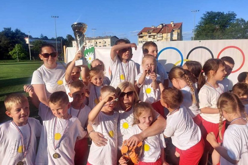 FOTO Dječji vrtić Tratinčica pobjednik Olimpijskog festivala u Novom Marofu
