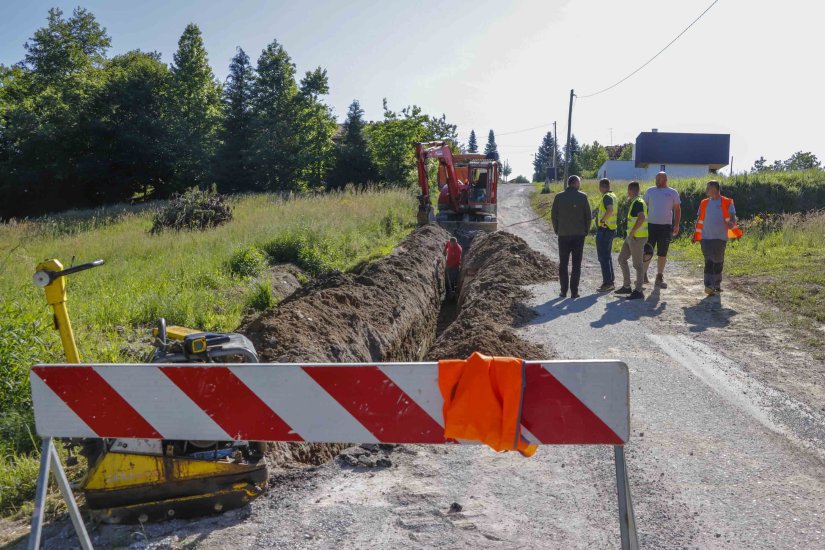 Grad Ivanec: Stare vodovode zamjenjuje 10,5 km novih cjevovoda