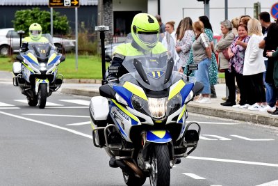 Policajac na motoru je tijekom utrke Tour of Slovenia izletio iz zavoja i ozlijedio se