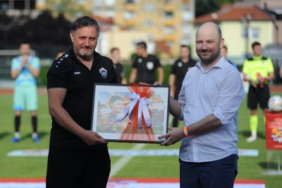 Zoran Vukelić više nije trener nogometaša Varteksa, uprava traži novog šefa stručnog stožera
