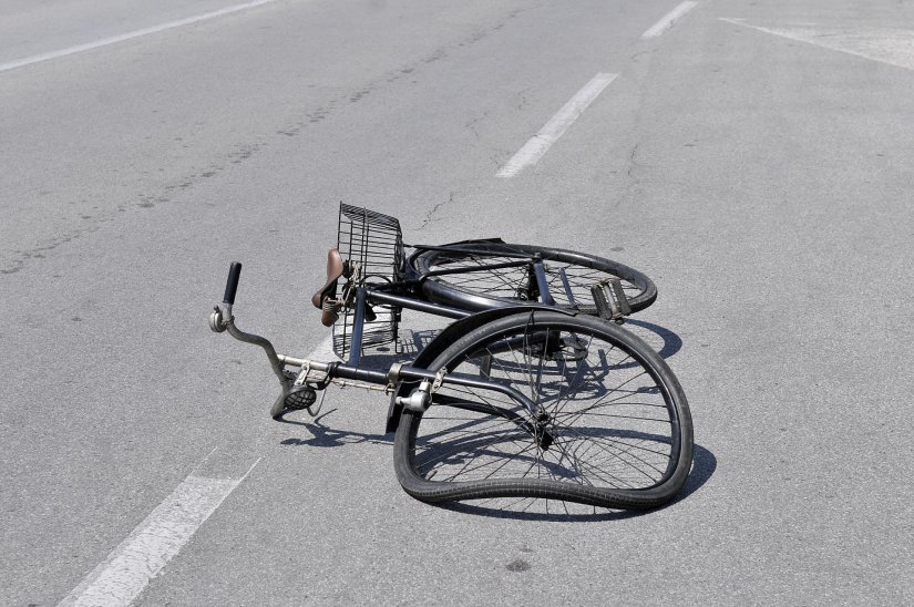 U Ulici braće Radić ozlijeđena 69-godišnja biciklistica