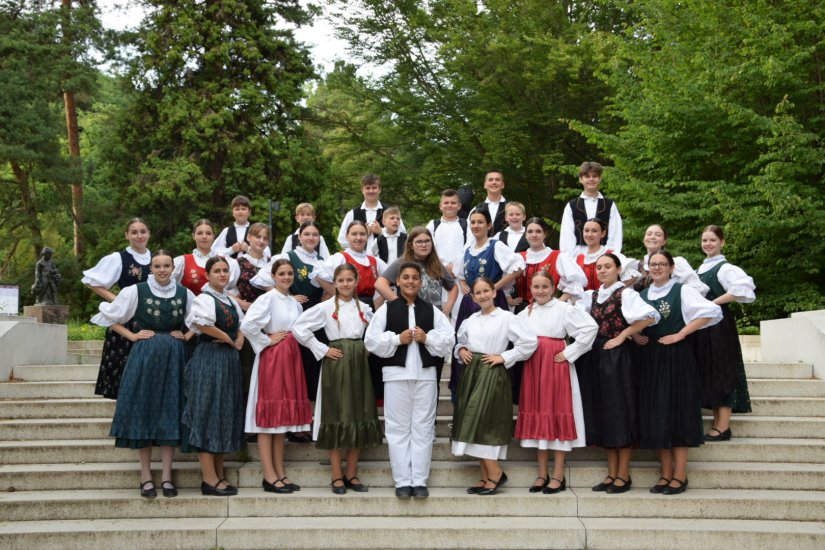 Dječji folklorni susreti “Folklorašić” u sklopu COFA festivala kod vile Bedeković