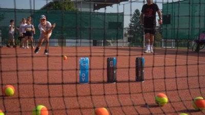 Besplatna škola tenisa za najmlađe mještane Jalžabeta u Sportskom centru uz vrhunskog trenera