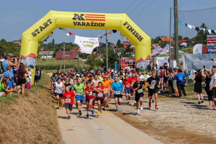 Paula Šimunčić i Andrej Hladnik najbrži na četvrtoj trail utrci U gaćicama v Gaćice