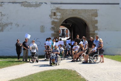 &quot;Špancir u kolicima&quot; - članovi Društva osoba s invaliditetom u šetnji Špancirfestom