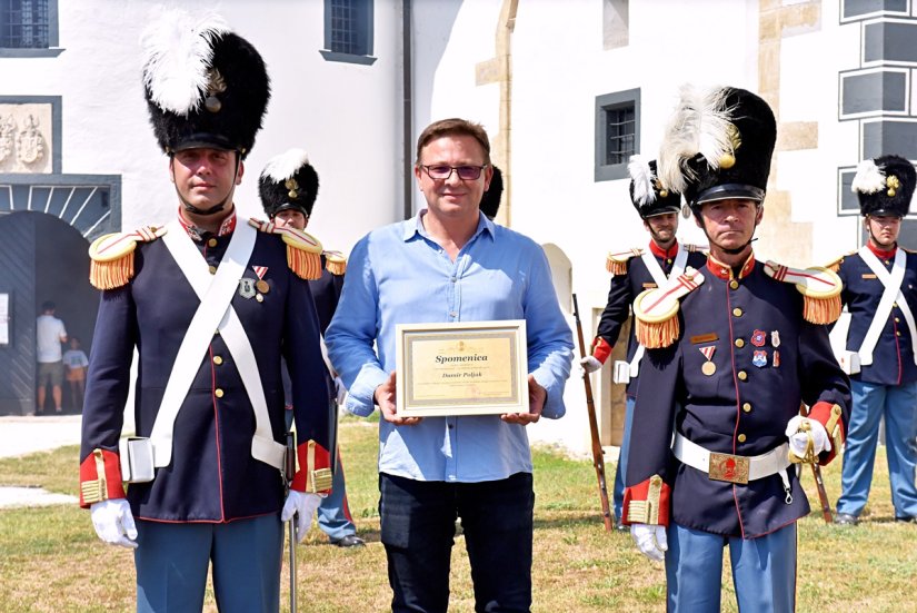 FOTO: Purgari današnji pucanj posvetili ravnatelju varaždinske bolnice