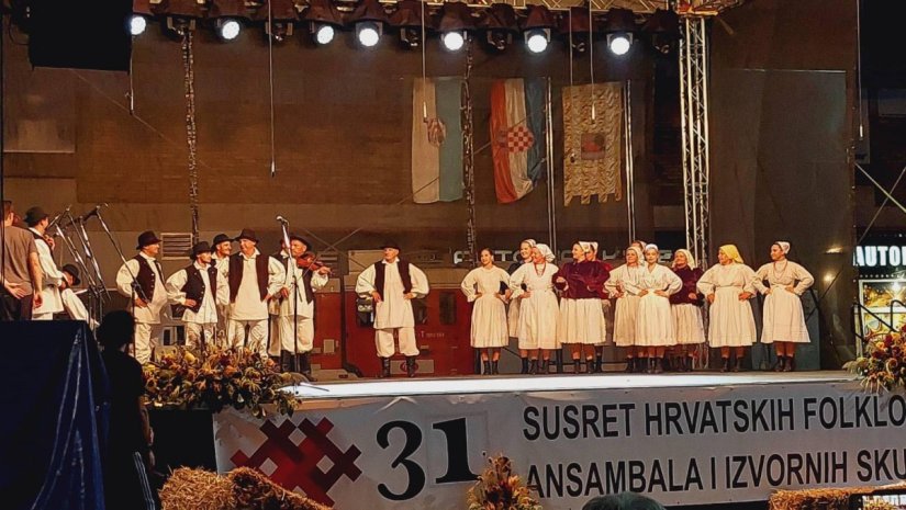 KUD SALINOVEC Odličan nastup na 31. susretima hrvatskih folklornih ansambala i izvornih skupina